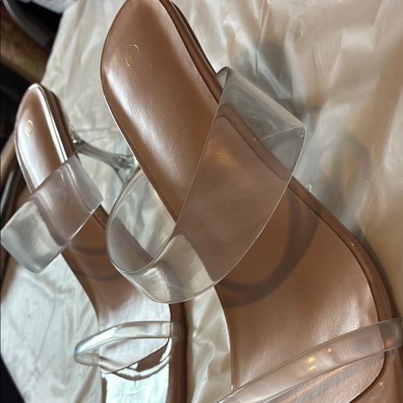 Tan Cream Square Toe Heels with Minimalist Design - Picture 6 of 9